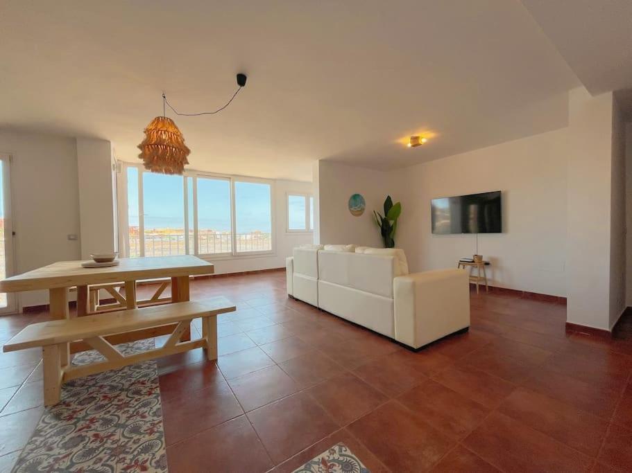 Apartamento Casa Bamboo Corralejo, Espacioso, Piscina Y Parking Экстерьер фото