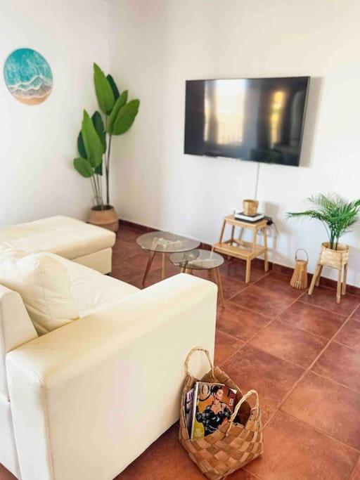 Apartamento Casa Bamboo Corralejo, Espacioso, Piscina Y Parking Экстерьер фото