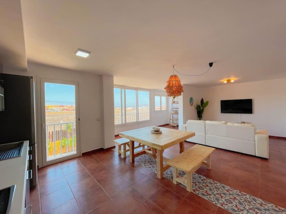 Apartamento Casa Bamboo Corralejo, Espacioso, Piscina Y Parking Экстерьер фото